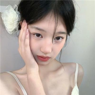 冰地美人 海报