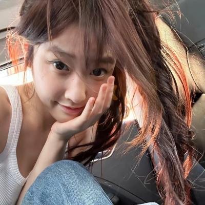 红头发的阿里比 海报